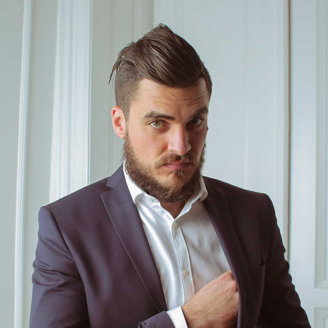 Barber4 Contact Pic1